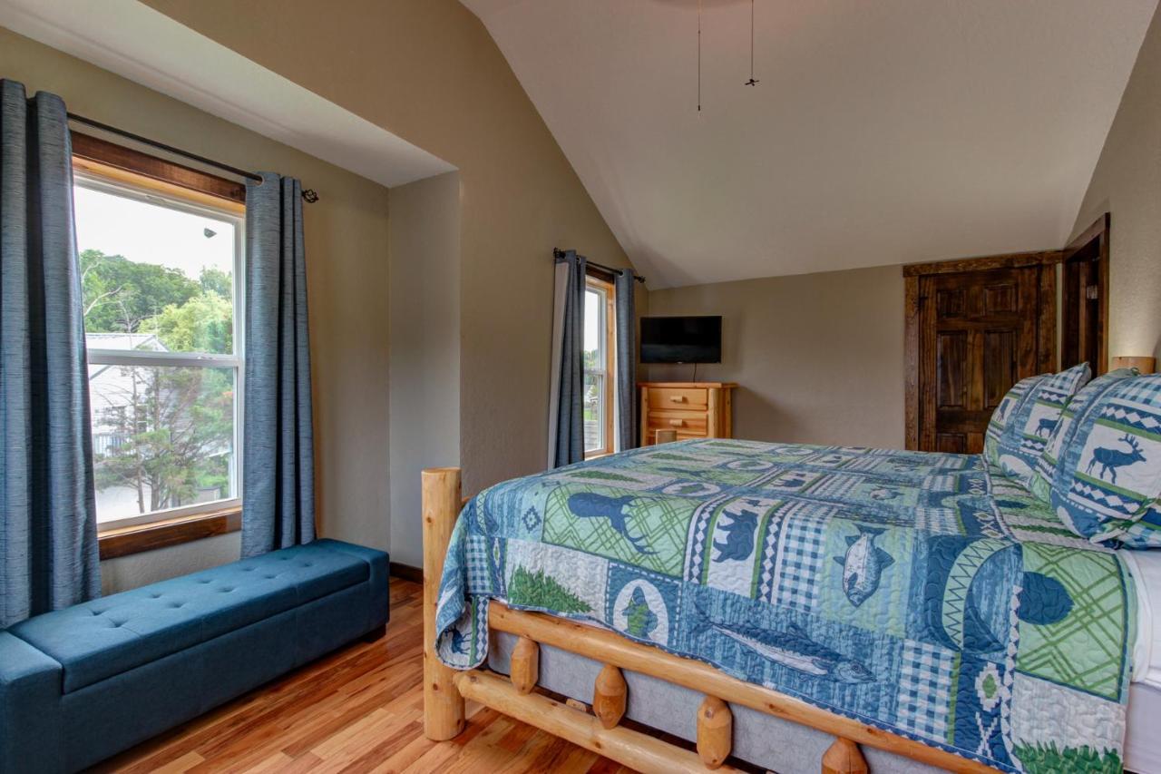 3 Master Bedrooms - Sleeps 10 - Location - Game Room - Hot Tub Pigeon Forge Extérieur photo