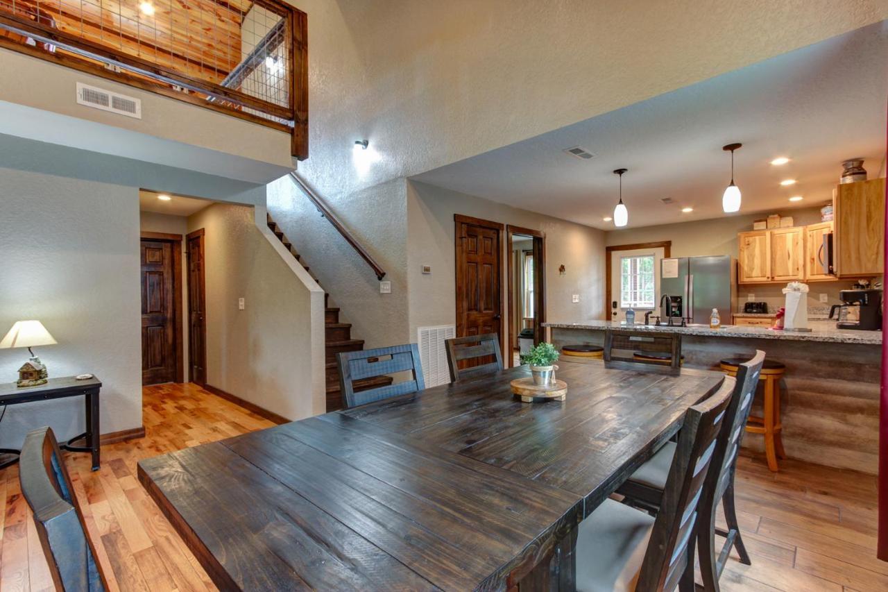 3 Master Bedrooms - Sleeps 10 - Location - Game Room - Hot Tub Pigeon Forge Extérieur photo