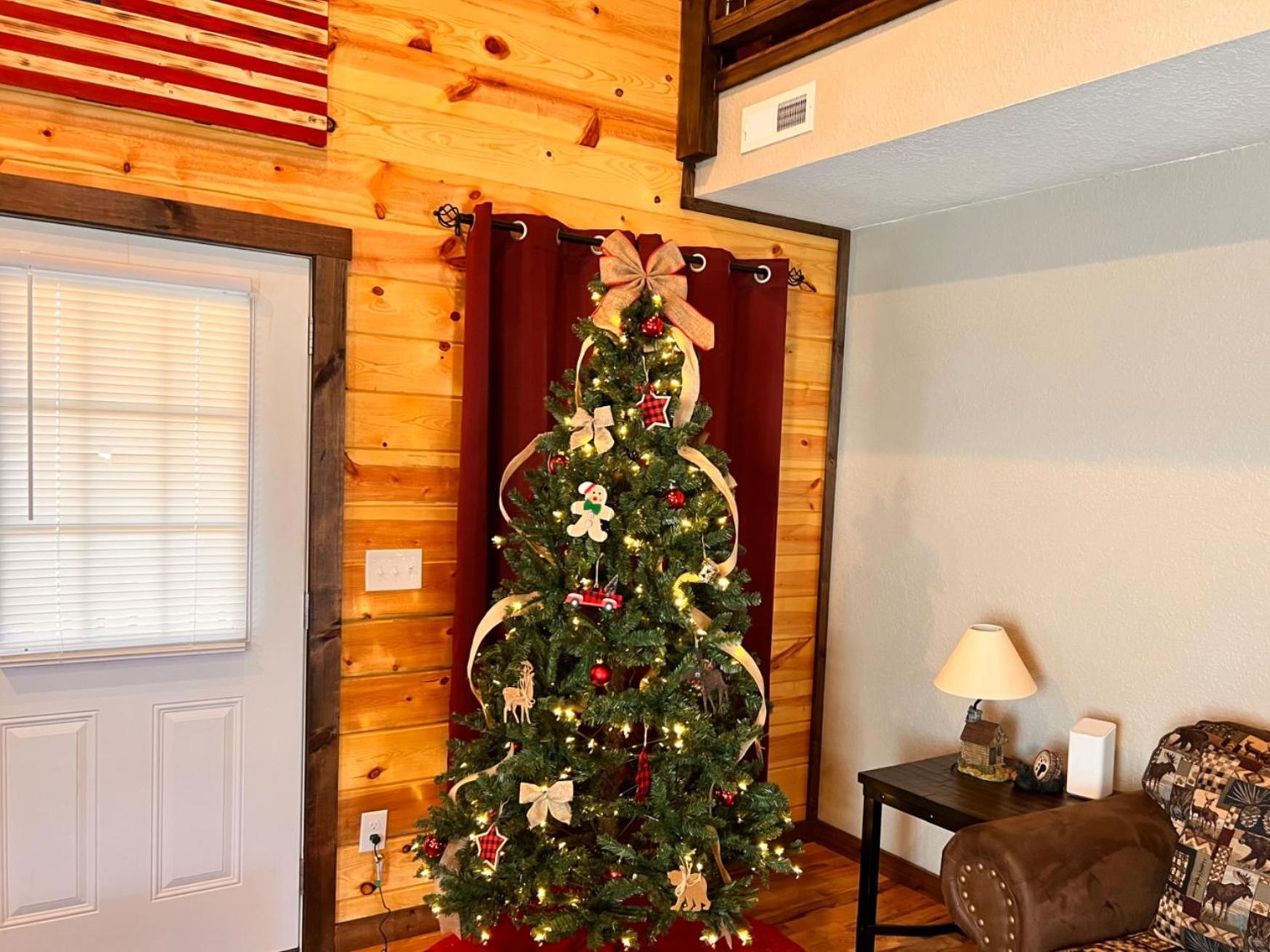 3 Master Bedrooms - Sleeps 10 - Location - Game Room - Hot Tub Pigeon Forge Extérieur photo